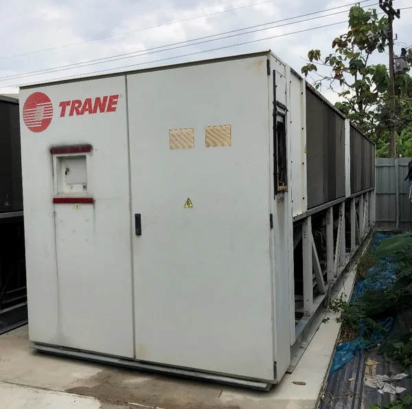 Air Cooled Chiller 300 Tons (Trane RTAC300) — Unit A