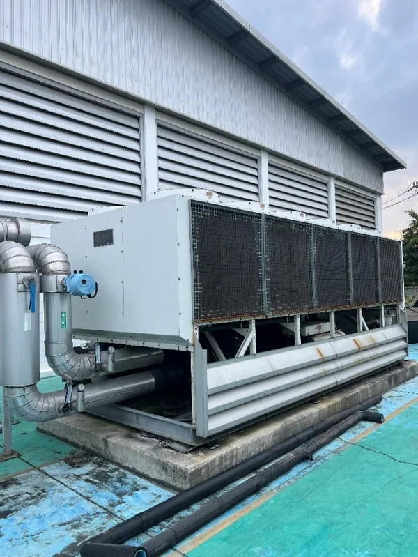 Air Cooled Chiller 200 Tons (Trane RTAC200)